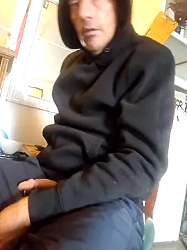 Snapshot of Pumpndeep chatting on November 2025 08:31:01 PM Pumpndeep online show from November 2025 08:31:01 PM