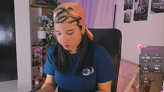 emilyrouxe online show from September 2025 03:39:01 PM