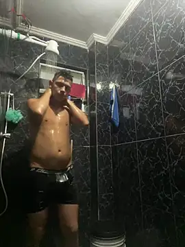 Snapshot of kauanzinhoofc chatting on January 2025 09:54:01 PM kauanzinhoofc online show from January 2025 09:54:01 PM