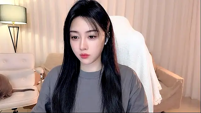 Snapshot of K-moumou chatting on June 2026 04:40:02 PM K-moumou online show from June 2026 04:40:02 PM