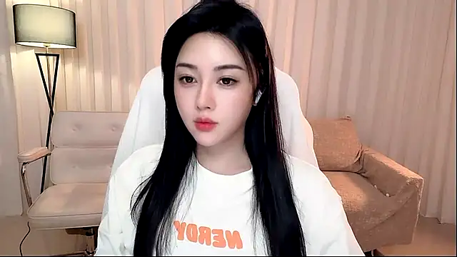 Snapshot of K-moumou chatting on July 2026 04:46:02 PM K-moumou online show from July 2026 04:46:02 PM