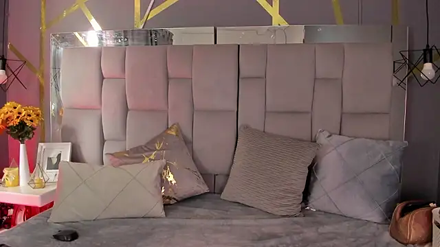 AliceSteel12 online show from February 2026 07:37:02 PM