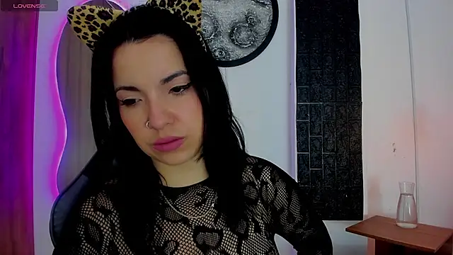 tatiana sc online show from October 2025 01:30:02 PM