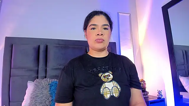 EmmaBecket2 online show from September 2025 12:21:01 PM