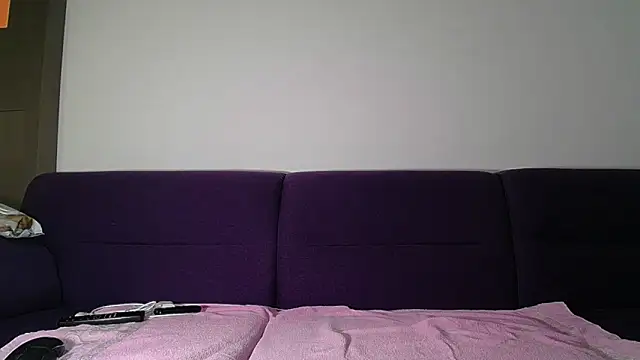Julianna68 online show from May 2026 01:28:01 PM