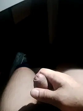 Snapshot of Edipaca chatting on September 2025 05:53:02 AM Edipaca online show from September 2025 05:53:02 AM