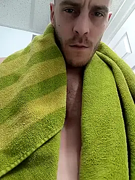 tryinitoutagain online show from December 2024 11:28:02 PM