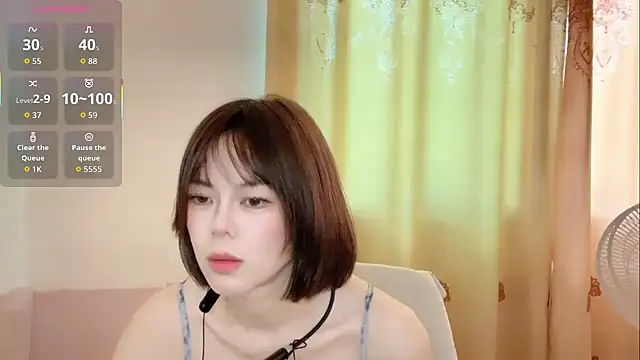 Linda-LL online show from September 2025 05:53:02 AM