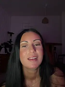 Snapshot of SweNatasha chatting on December 2024 01:26:01 AM SweNatasha online show from December 2024 01:26:01 AM