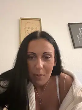 Snapshot of SweNatasha chatting on January 2025 09:09:02 PM SweNatasha online show from January 2025 09:09:02 PM