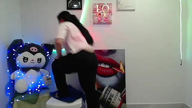 Nika 1  online show from March 2025 10:54:01 PM