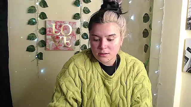 Nika 1  online show from February 2026 01:32:01 AM