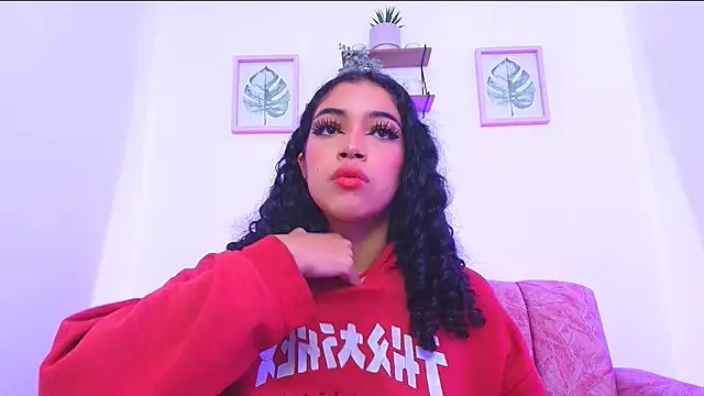 Snapshot of Sara_Jhonson chatting on December 2024 12:48:02 AM Sara Jhonson online show from December 2024 12:48:02 AM