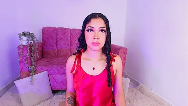 Snapshot of Sara_Jhonson chatting on November 2025 10:30:02 PM Sara Jhonson online show from November 2025 10:30:02 PM