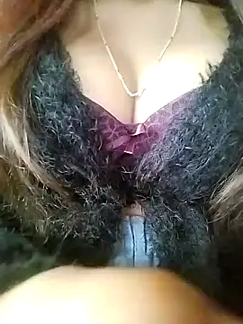 Esha Babyy online show from December 2024 05:25:01 AM