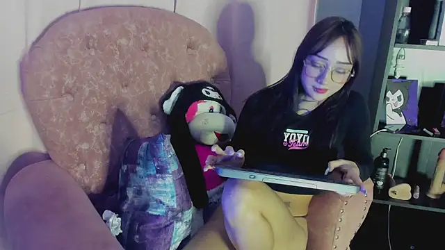 yulianademond66 online show from September 2025 03:29:01 AM