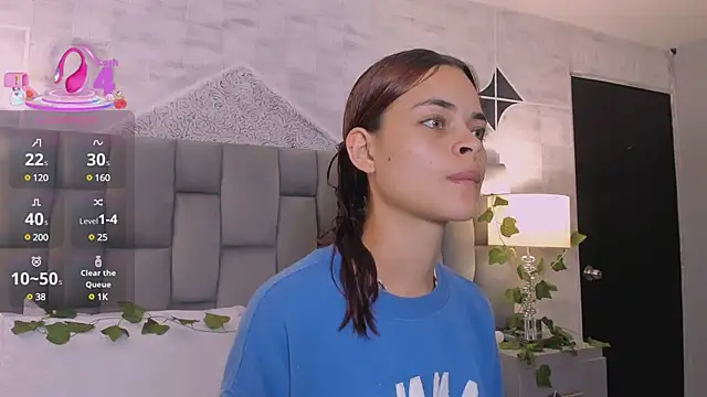 HannaRhodes online show from March 2025 01:39:02 PM