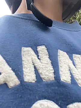 HannaRhodes online show from February 2026 01:16:02 PM