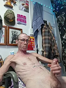 Snapshot of Undercover_Pornstar chatting on July 2026 10:50:01 AM Undercover Pornstar online show from July 2026 10:50:01 AM
