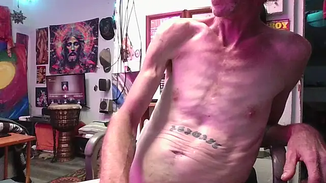 Snapshot of Undercover_Pornstar chatting on July 2026 05:51:02 PM Undercover Pornstar online show from July 2026 05:51:02 PM