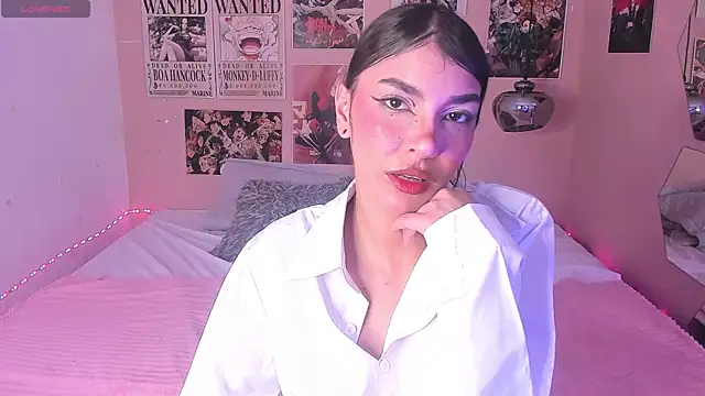 Luna-Chann online show from February 2025 01:53:02 PM