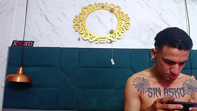 Snapshot of salome_daniel chatting on February 2025 11:13:01 PM salome daniel online show from February 2025 11:13:01 PM