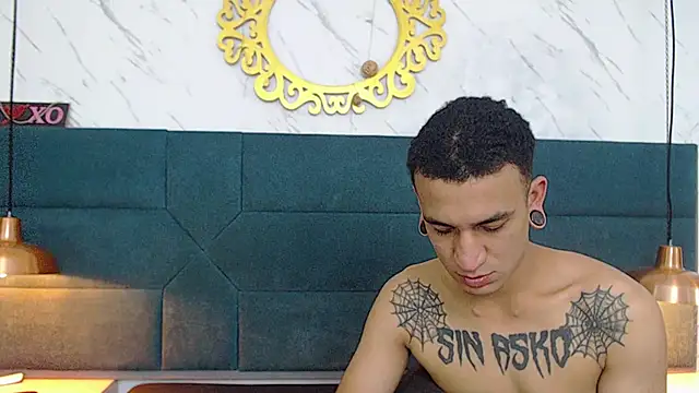 Snapshot of salome_daniel chatting on September 2025 08:00:02 PM salome daniel online show from September 2025 08:00:02 PM