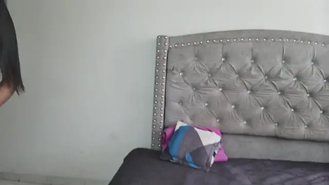 Nesuko kamado  online show from October 2025 04:52:01 PM