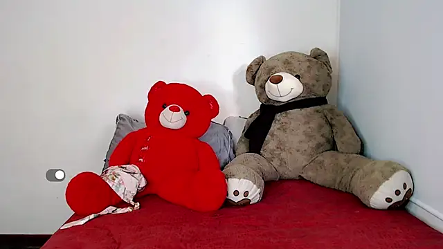 SamanthaaSmitt online show from March 2025 09:05:02 PM