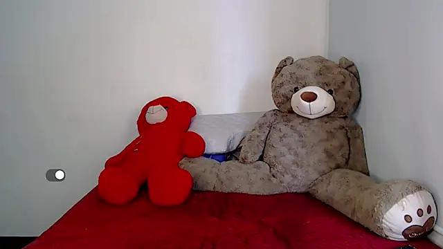 SamanthaaSmitt online show from March 2025 06:44:02 PM