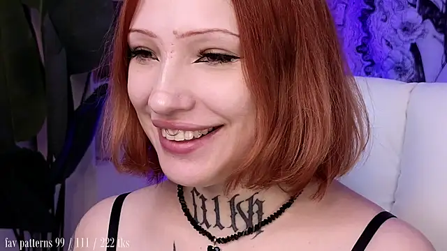Snapshot of violetviolator chatting on May 2026 01:29:01 PM violetviolator online show from May 2026 01:29:01 PM