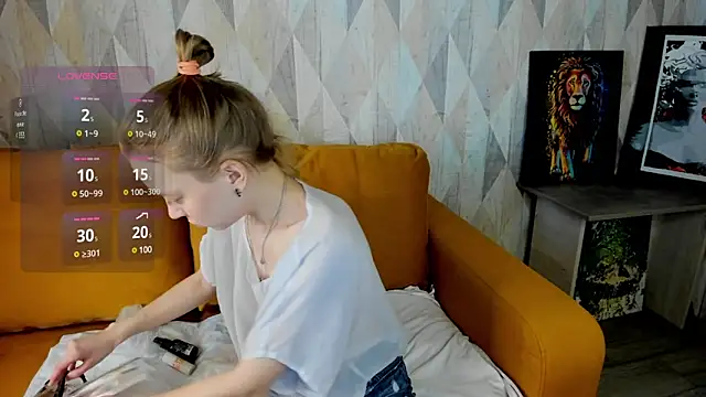 Michelle Blond online show from March 2025 07:02:02 AM