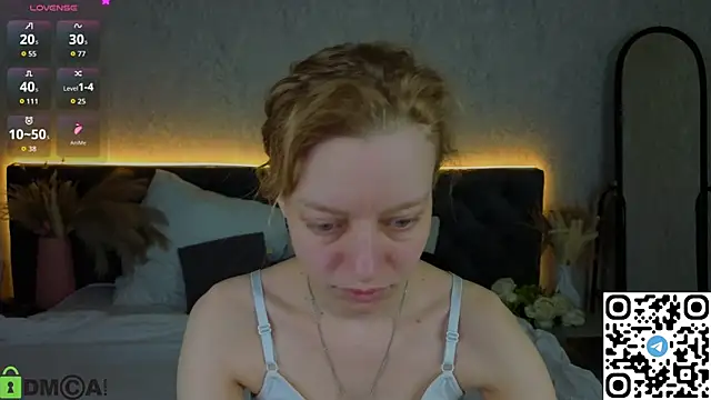 Michelle Blond online show from April 2026 01:00:02 AM