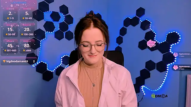 luna berryy online show from December 2025 09:10:02 PM