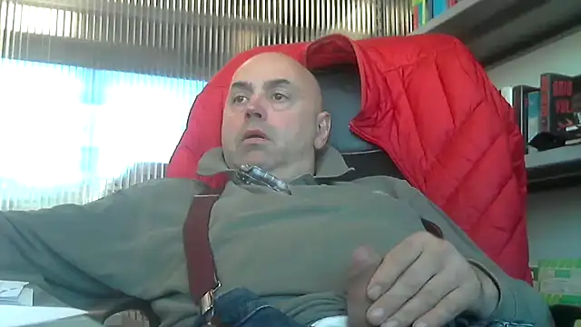 Snapshot of pantomax chatting on December 2024 09:56:02 AM pantomax online show from December 2024 09:56:02 AM