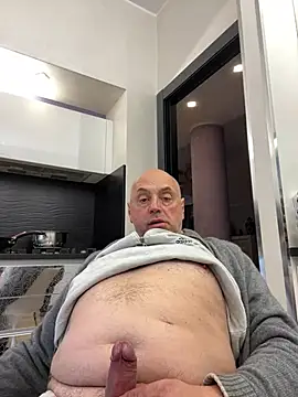 Snapshot of pantomax chatting on December 2024 01:54:02 PM pantomax online show from December 2024 01:54:02 PM