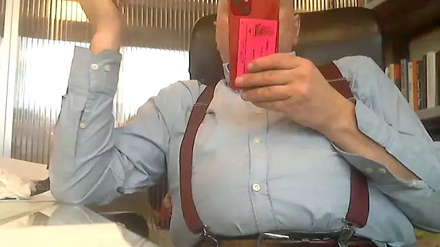 Snapshot of pantomax chatting on December 2024 12:18:02 PM pantomax online show from December 2024 12:18:02 PM