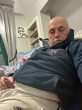 Snapshot of pantomax chatting on January 2025 04:20:01 PM pantomax online show from January 2025 04:20:01 PM