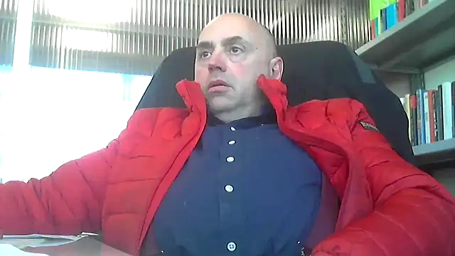 Snapshot of pantomax chatting on February 2025 09:43:02 AM pantomax online show from February 2025 09:43:02 AM