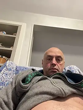 Snapshot of pantomax chatting on March 2025 02:48:02 AM pantomax online show from March 2025 02:48:02 AM