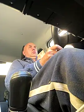 Snapshot of pantomax chatting on September 2025 12:54:01 PM pantomax online show from September 2025 12:54:01 PM