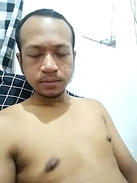 Snapshot of dark_boy28 chatting on November 2025 07:25:01 PM dark boy28 online show from November 2025 07:25:01 PM