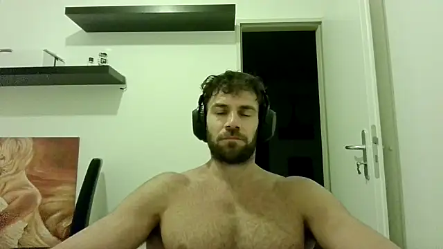 alpha-hunk online show from September 2025 07:18:02 PM