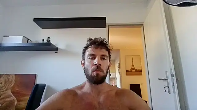 alpha-hunk online show from October 2025 02:24:02 PM