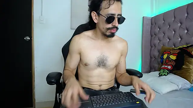 Sr Magnus  online show from September 2025 06:03:01 AM