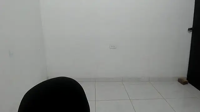Snapshot of estefania224 chatting on May 2026 02:28:01 AM estefania224 online show from May 2026 02:28:01 AM