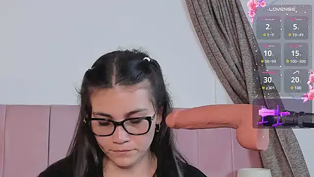 aurora divine online show from March 2025 01:54:01 AM