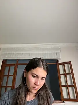 aurora divine online show from September 2025 10:57:02 PM