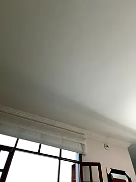 aurora divine online show from October 2025 12:56:02 PM