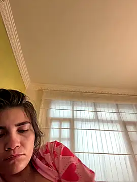 aurora divine online show from December 2025 01:07:01 PM